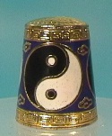 YING Y YANG. REPRESENTA EL EQUILIBRIO EN EXISTIR EN LA VIDA, PARA QUE ESTA SE DESARROLLE ARMONICAMENTE.  
