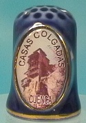 CASAS COLGANTES